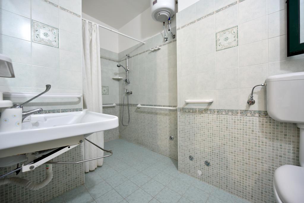 Holiday park Camping La Vecchia Torre 3*